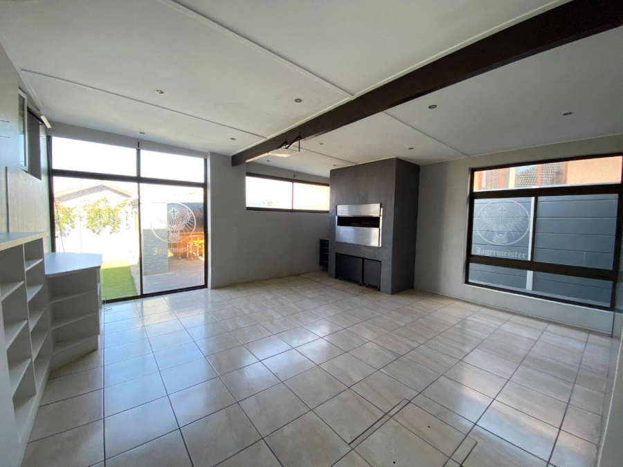 To Let 3 Bedroom Property for Rent in Boston Western Cape